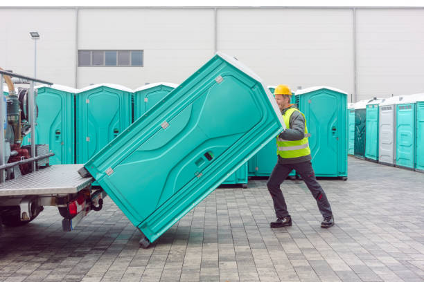 Portable Toilet Options We Offer in Ray City, GA